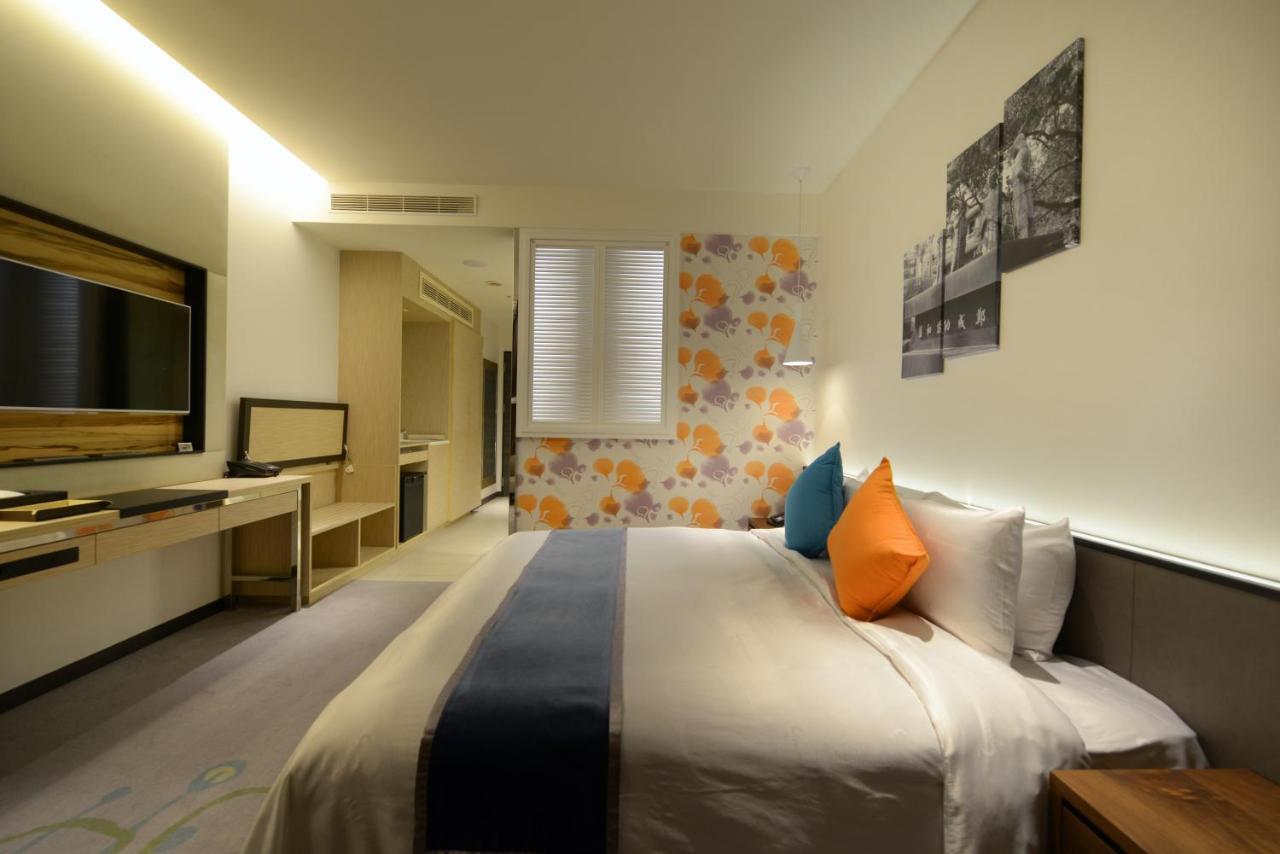 Golden Tulip Glory Fine Hotel Tainan Exterior foto