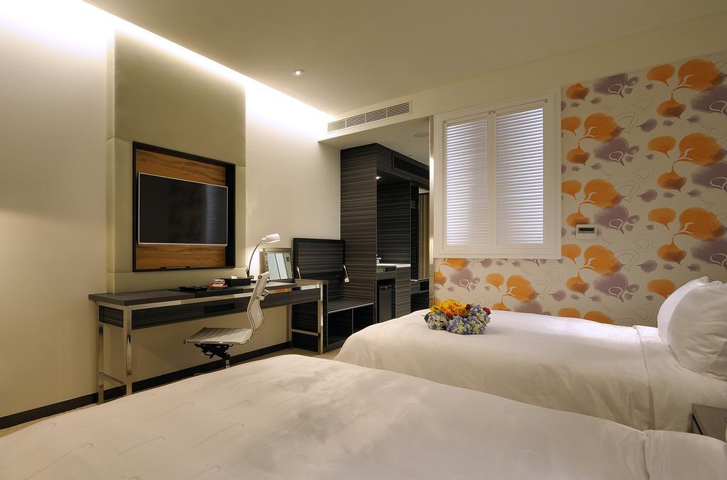 Golden Tulip Glory Fine Hotel Tainan Zimmer foto