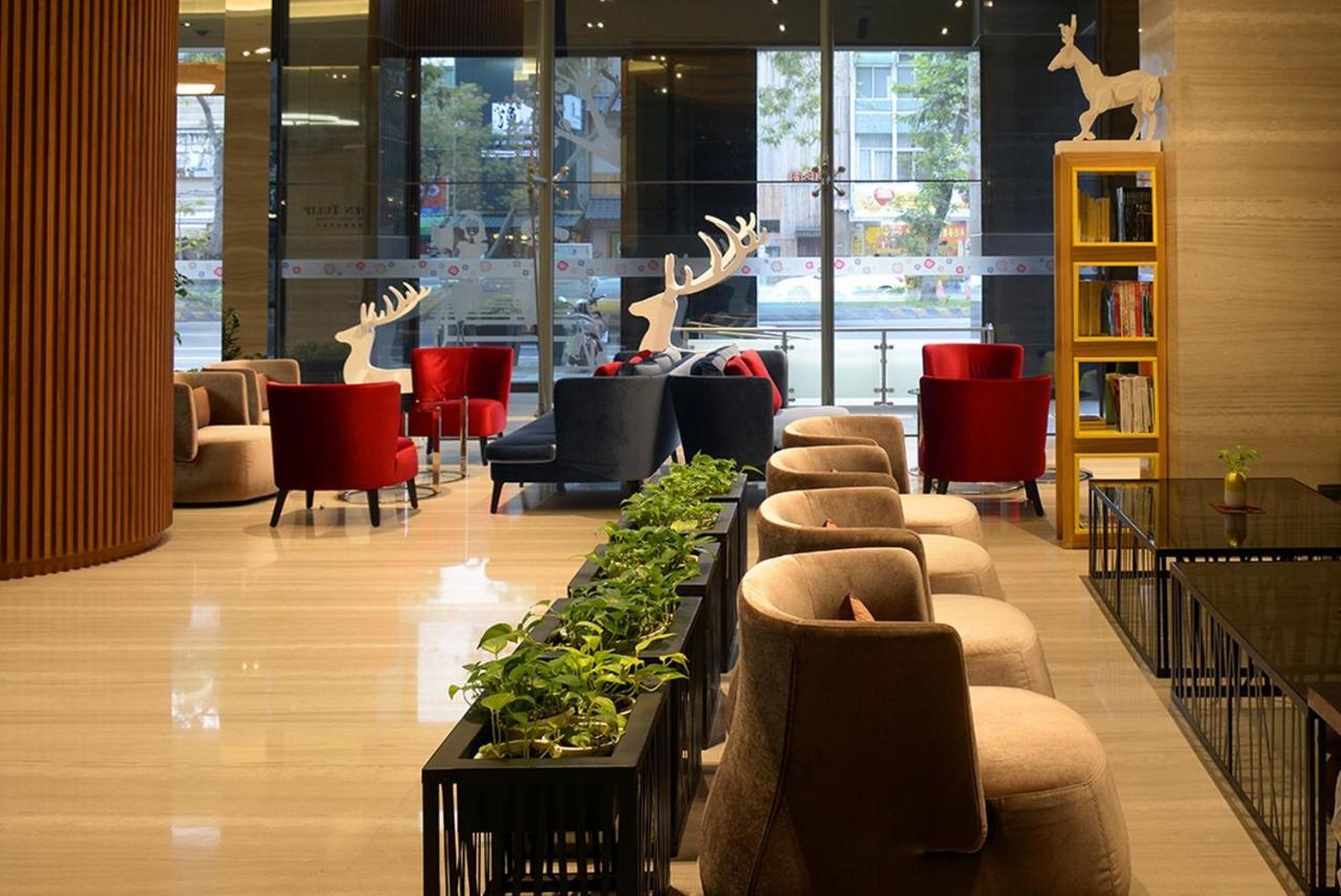 Golden Tulip Glory Fine Hotel Tainan Exterior foto